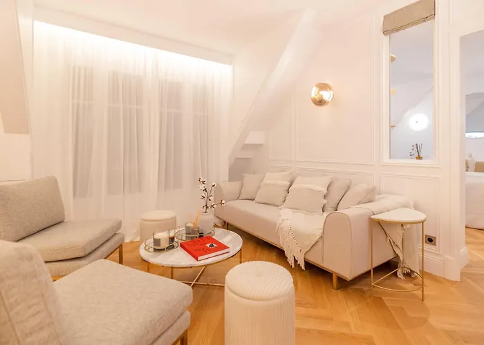 Elegant - 2br-4p - Vivienne *