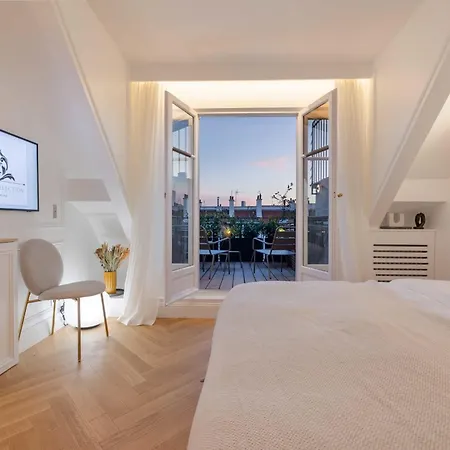 Elegant - 2br-4p - Vivienne Apartment